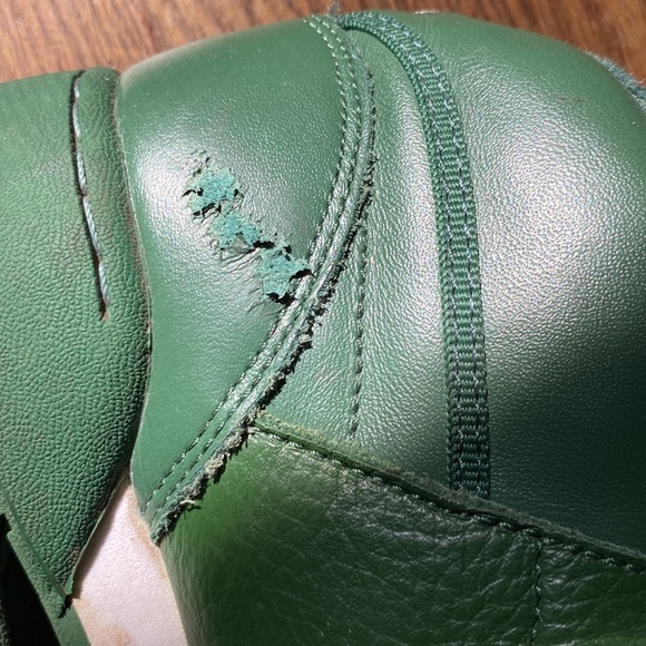 Green mid cut Workout Reebok’s - Picture 4 of 6